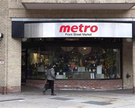 Metro workers at 27 stores across GTA reach a deal and avoid a strike